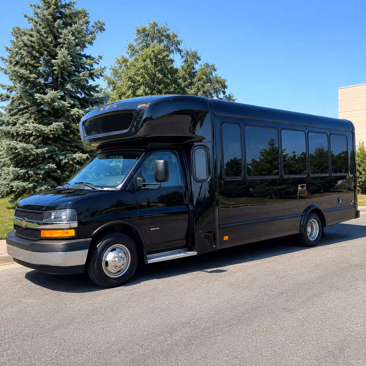 20 Passenger Party Bus Exterior