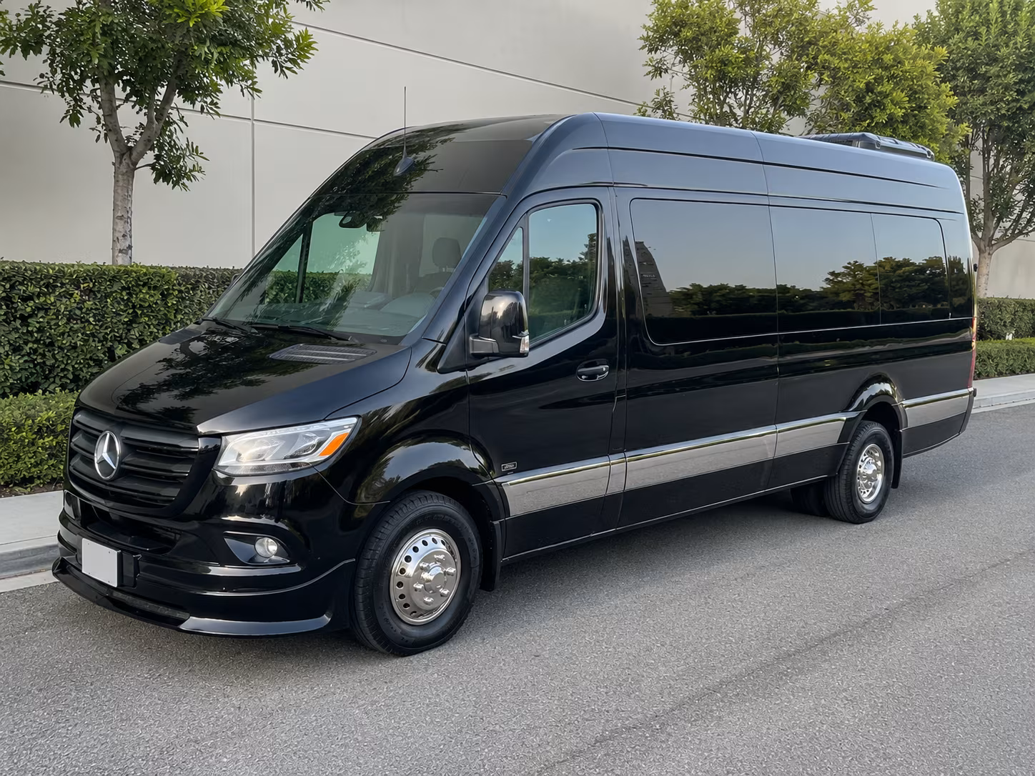 Babylon Airport Shuttles & Transportation