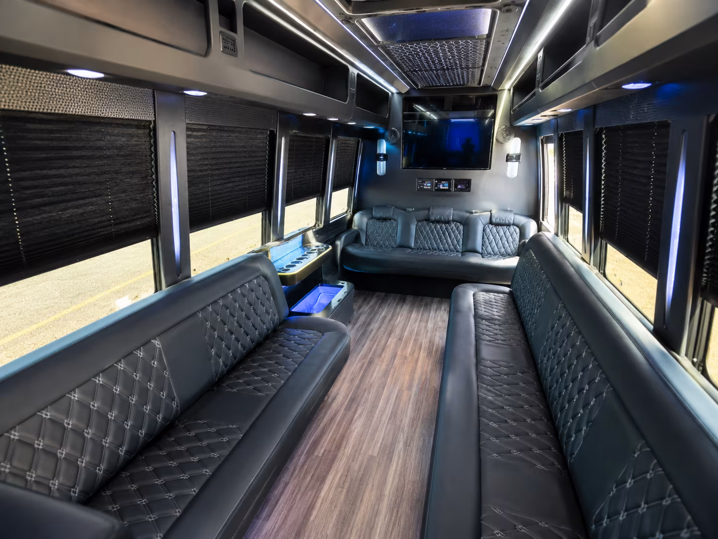 Islip Birthday, Sweet 16, & Quinceañera Party Bus Rentals
